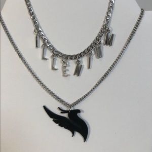Illenium necklace set